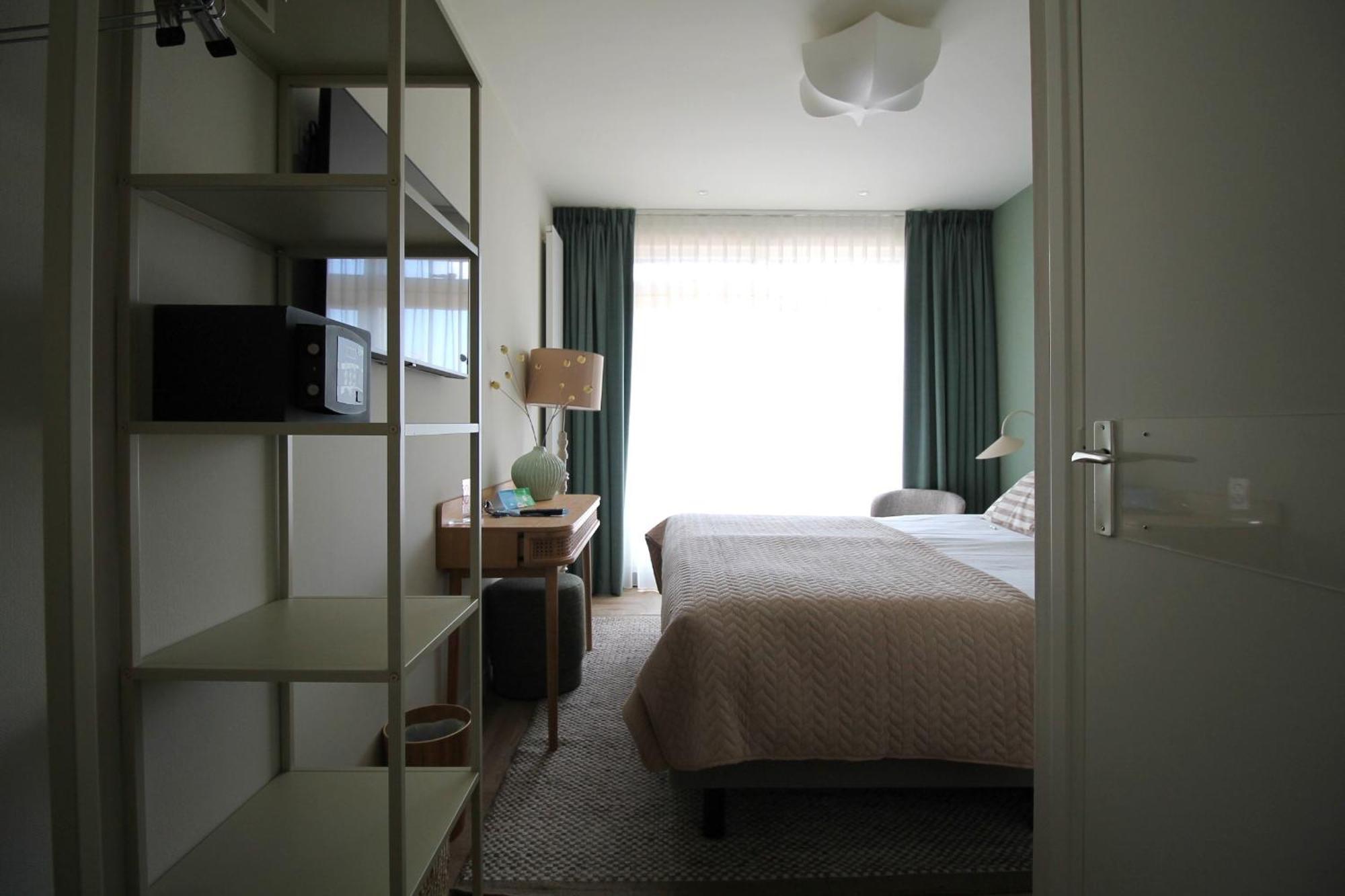 Hotel Meyer Bergen aan Zee Rom bilde
